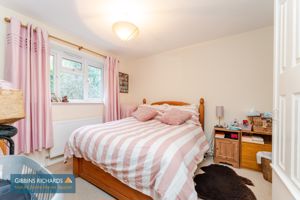 Bedroom- click for photo gallery